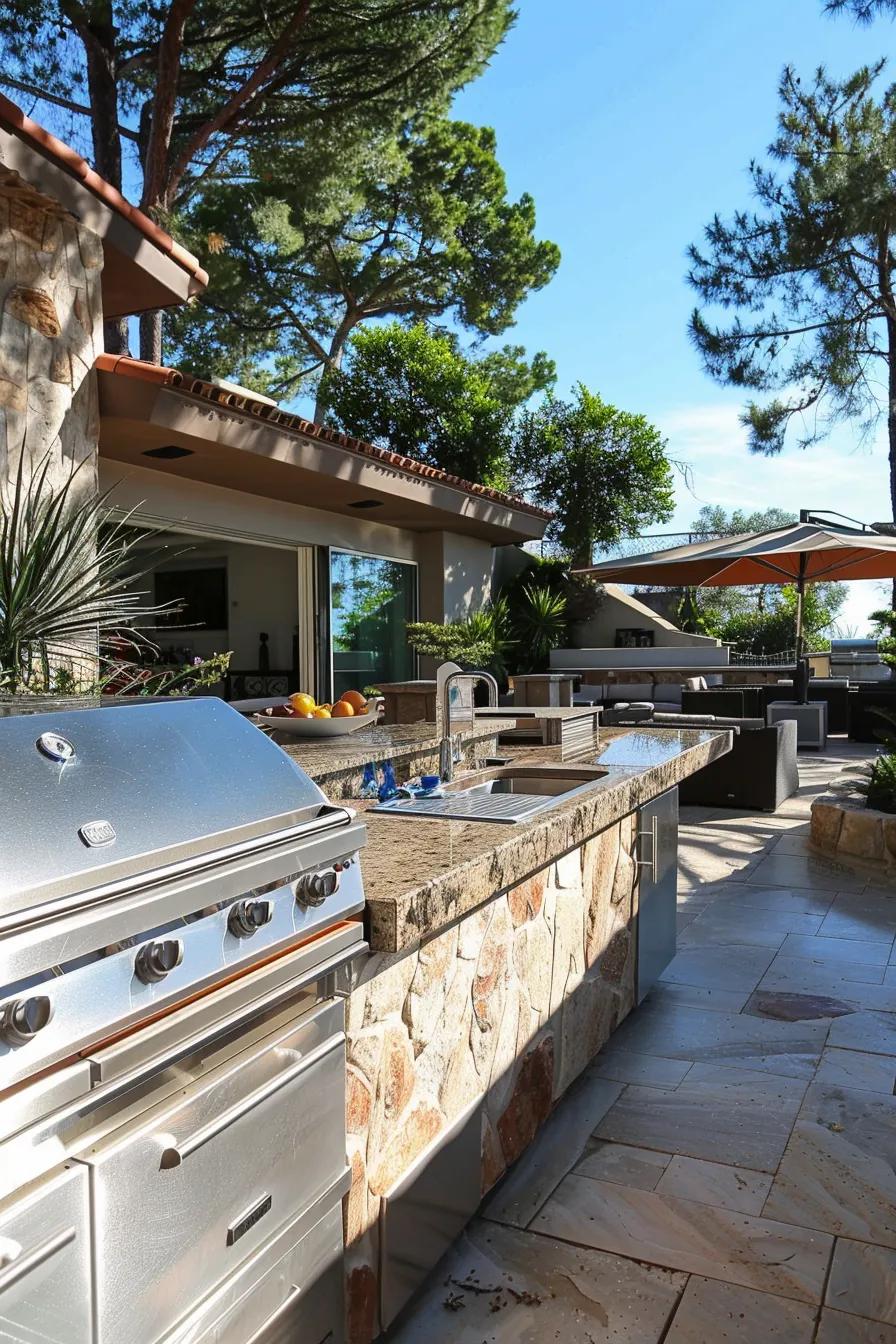 Outdoor Kitchens Transform Mt Helix Backyards